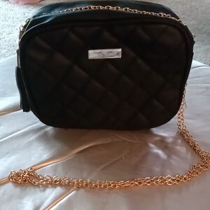 Elegant Black Quilted Bag with Gold Chain